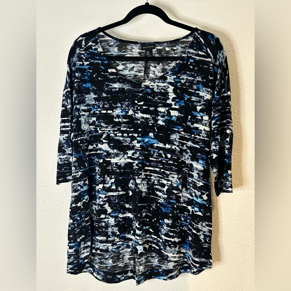 Mercer & Madison Abstract Black and Blue Long Sleeve Top Size 1X